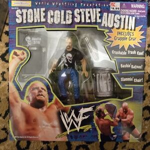 1998 JAKKS WWF Stone Cold Steve Austin Figure with Black and Blue Gear